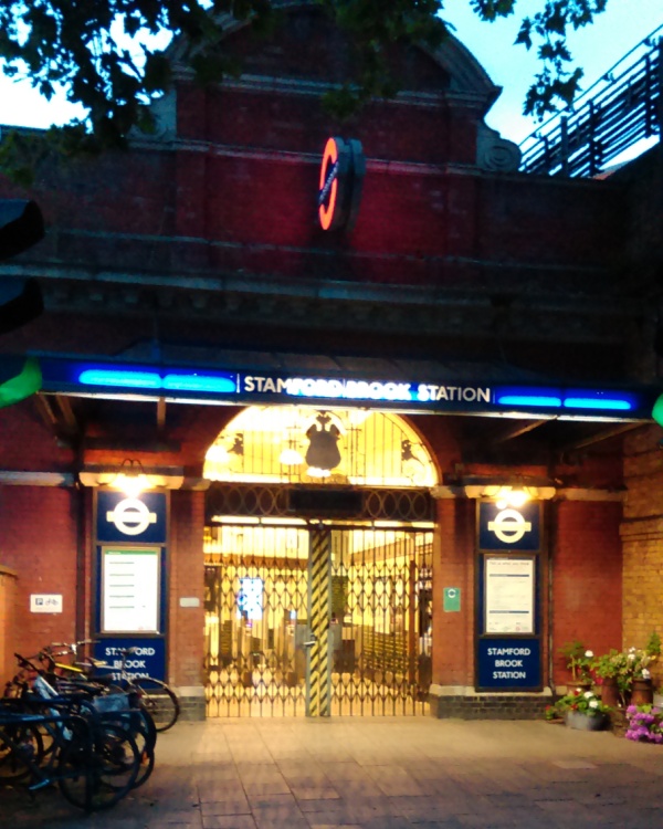 Stamford Brook Station