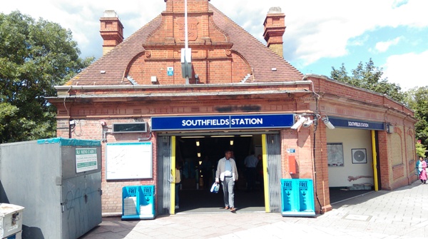 Southfields Station