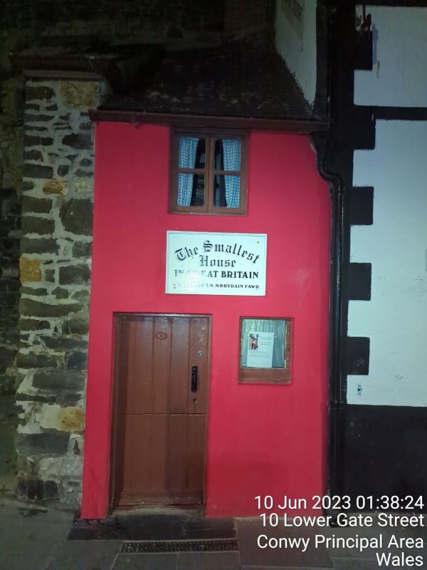 The Smallest House in Great Britain